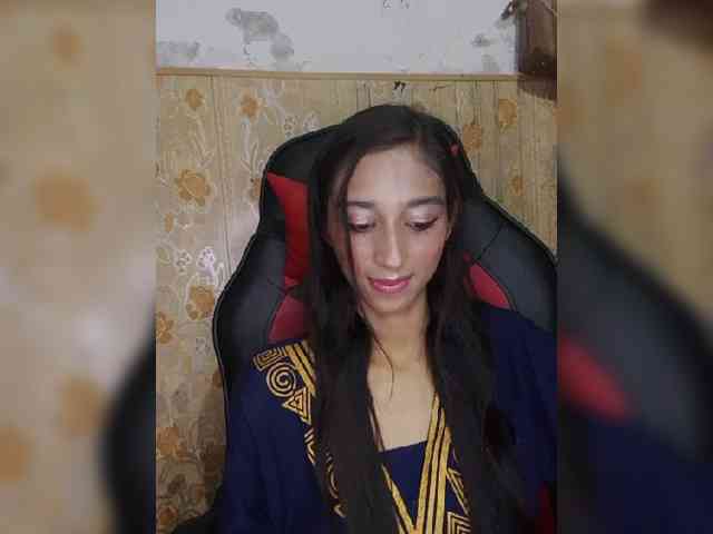 AlinaPopy webcam