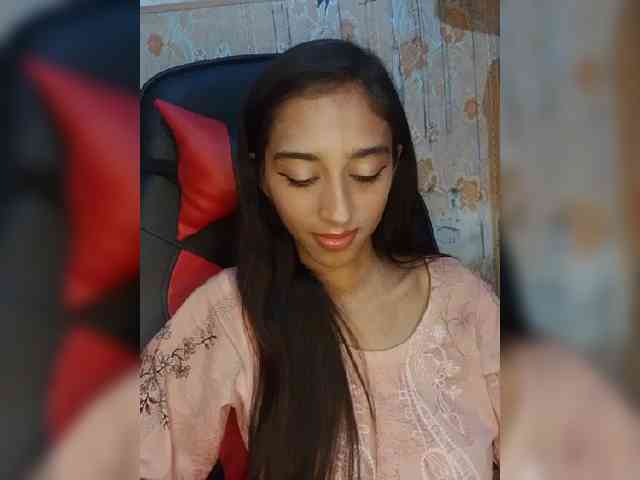 AlinaPopy webcam