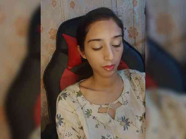 AlinaPopy webcam
