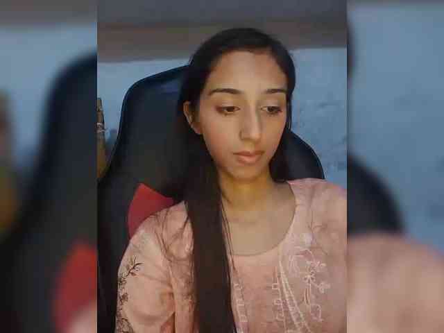 AlinaPopy webcam