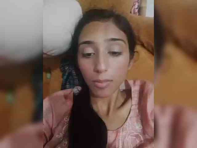 AlinaPopy webcam