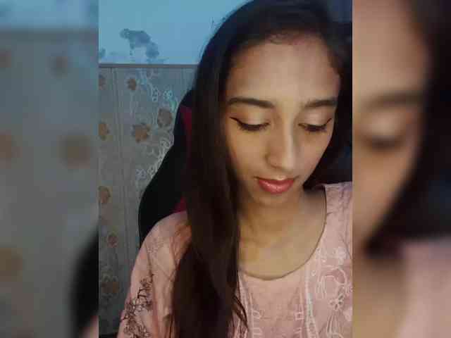 AlinaPopy webcam