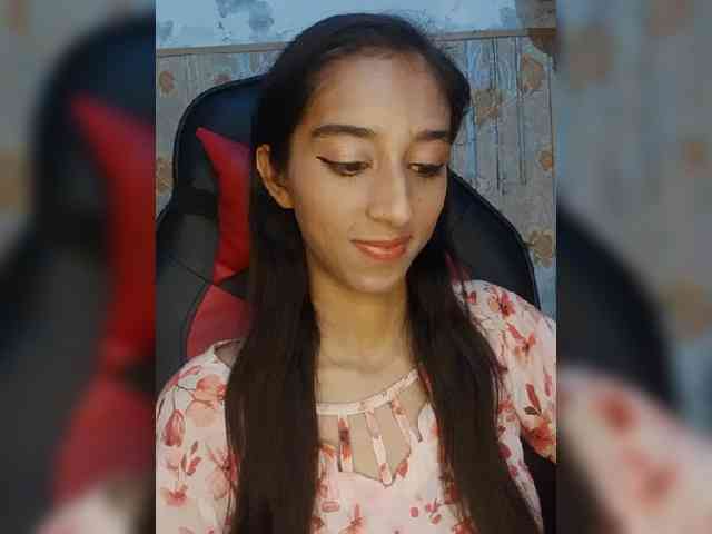 AlinaPopy webcam