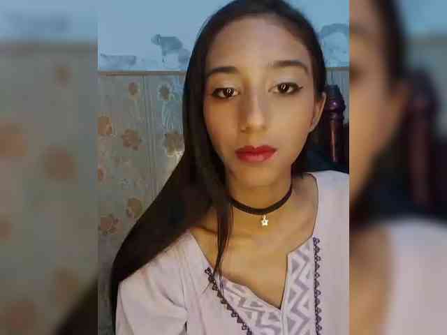 AlinaPopy webcam
