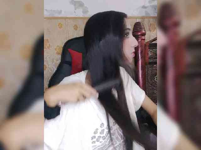 AlinaPopy webcam