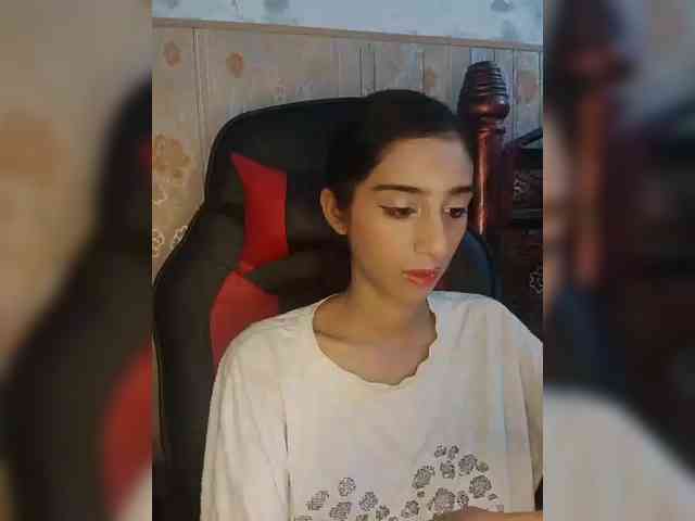 AlinaPopy webcam