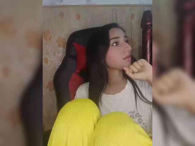 AlinaPopy webcam