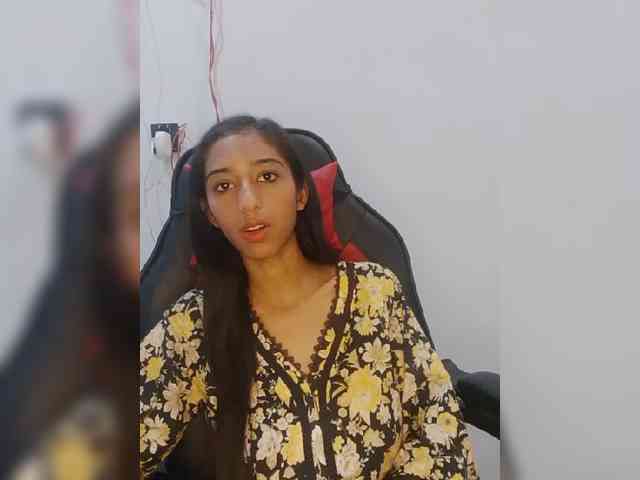 AlinaPopy webcam