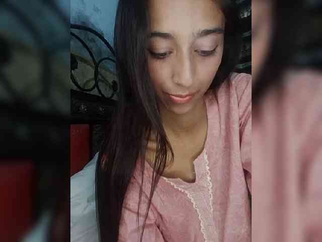 AlinaPopy webcam