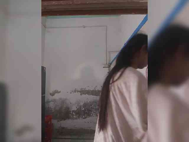 AlinaPopy webcam