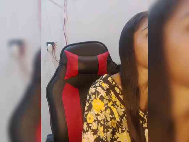 AlinaPopy webcam