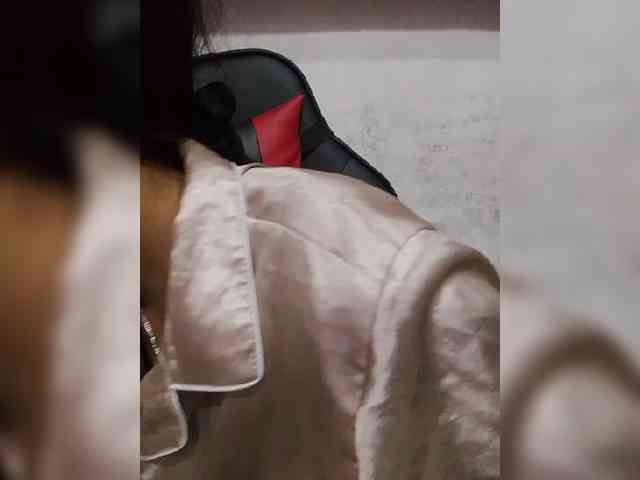 AlinaPopy webcam