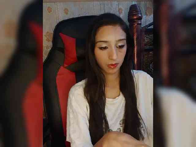 AlinaPopy webcam