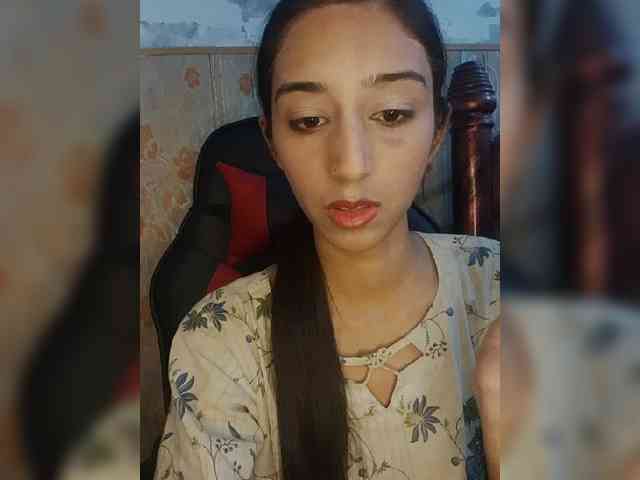 AlinaPopy webcam