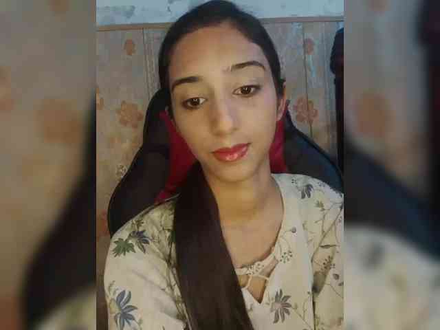 AlinaPopy webcam