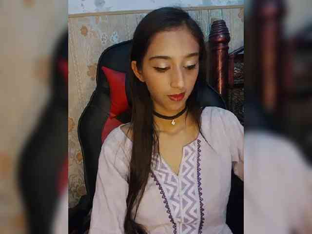 AlinaPopy webcam