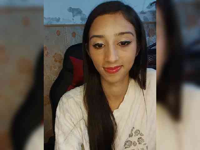 AlinaPopy webcam