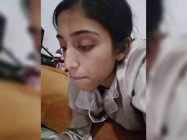 This model is live right now. AlinaPopy
