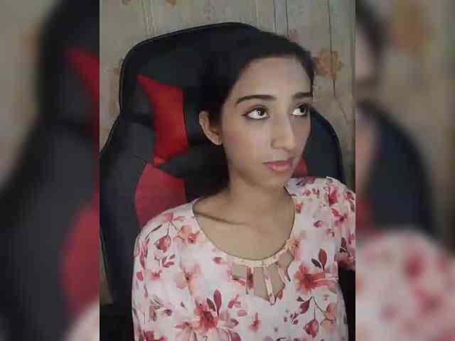 AlinaPopy webcam