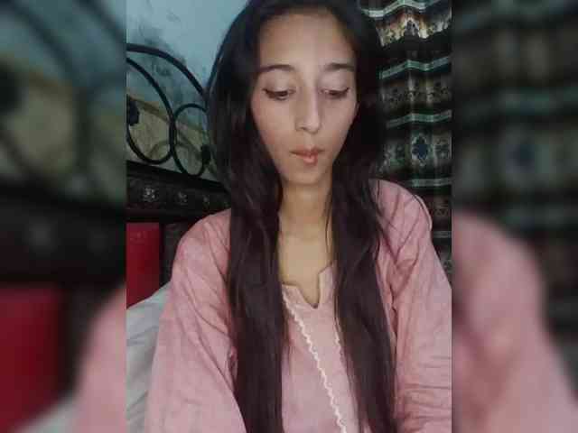 AlinaPopy webcam