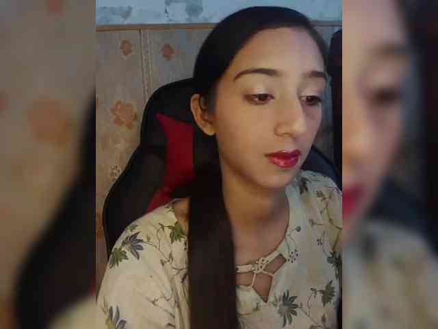 AlinaPopy webcam
