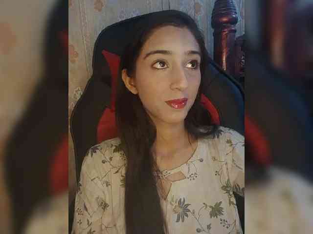AlinaPopy webcam