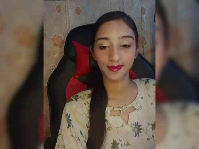 AlinaPopy webcam