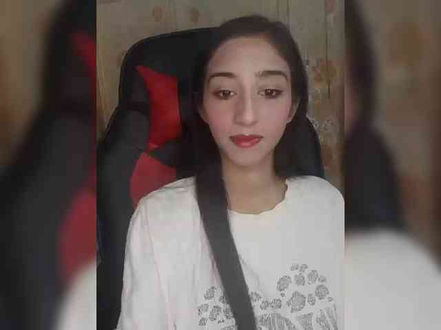 AlinaPopy webcam