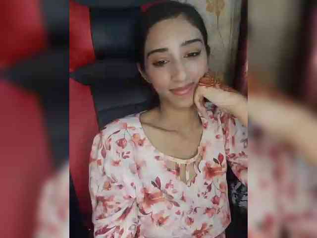 AlinaPopy webcam