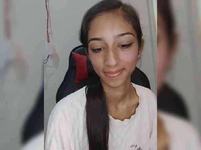 AlinaPopy webcam