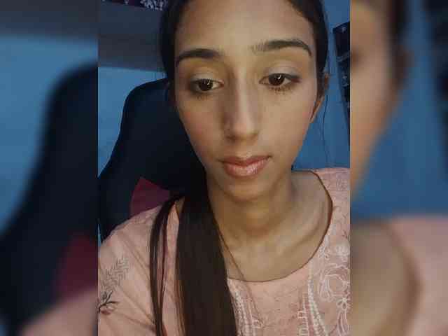 AlinaPopy webcam