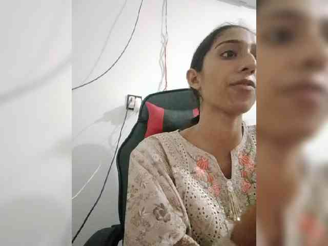 AlinaPopy webcam