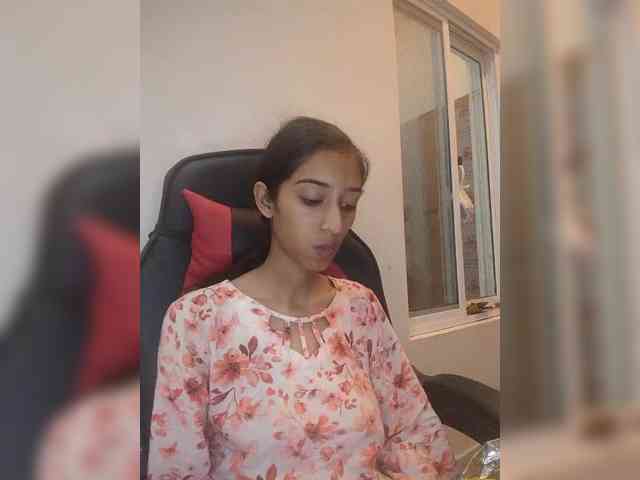 AlinaPopy webcam