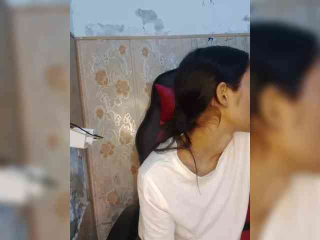 AlinaPopy webcam