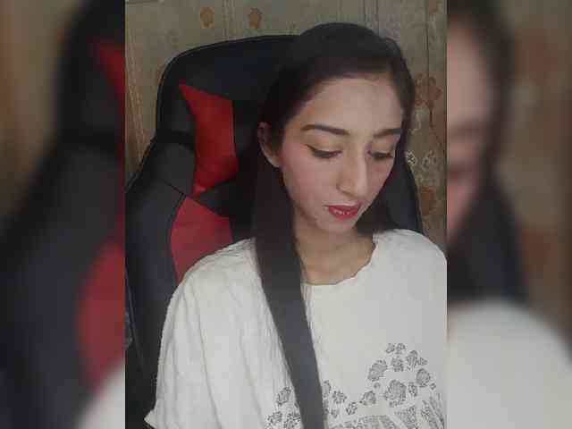 AlinaPopy webcam