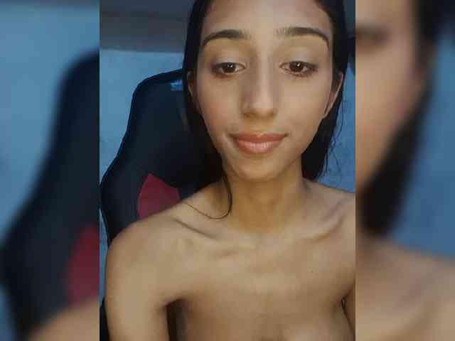 AlinaPopy webcam