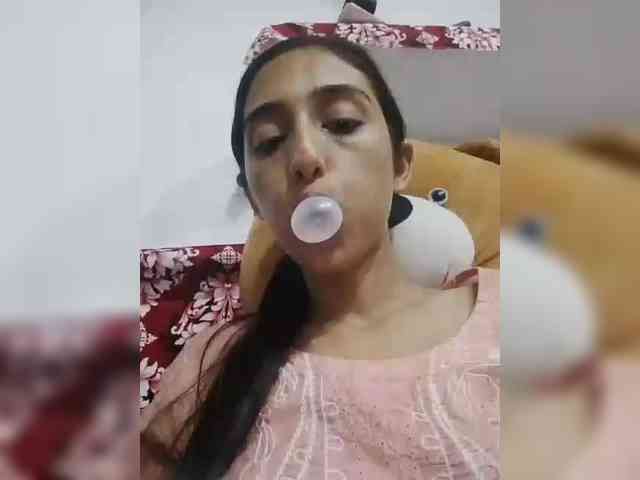 AlinaPopy webcam
