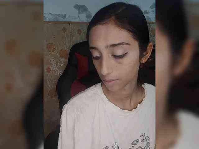 AlinaPopy webcam