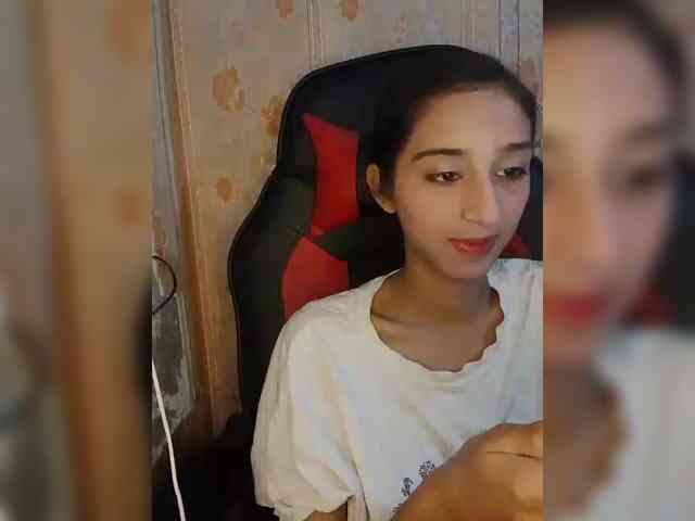 AlinaPopy webcam