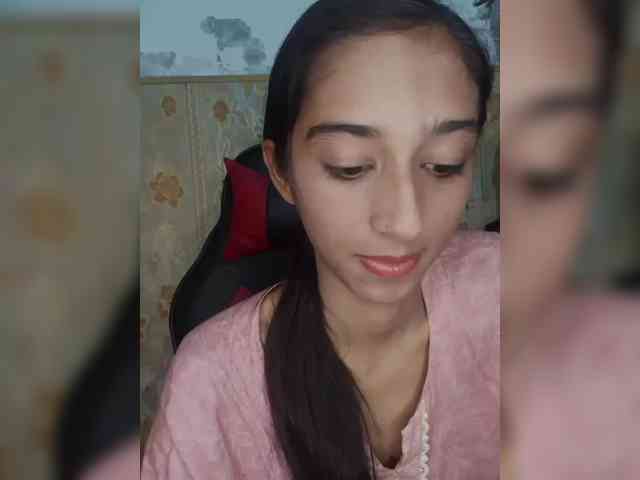 AlinaPopy webcam
