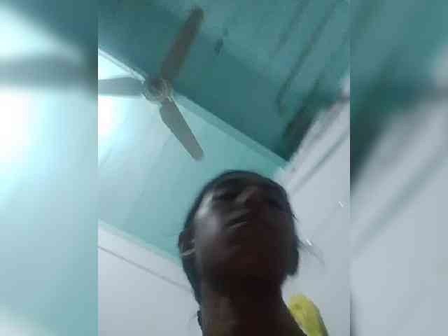 AlinaPopy webcam