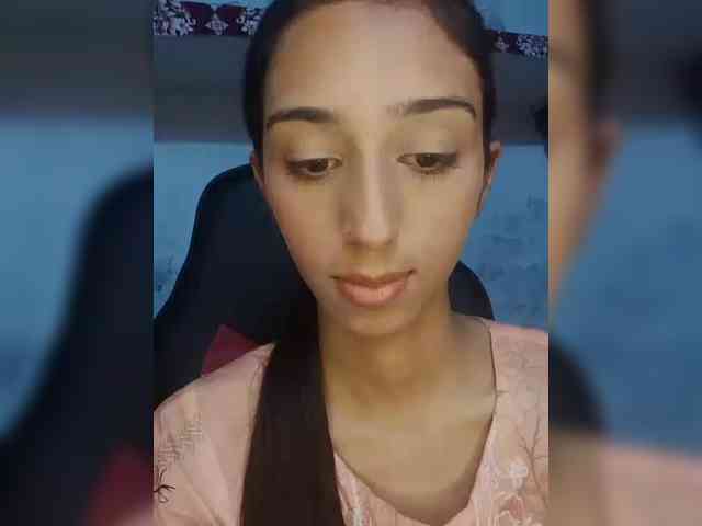 AlinaPopy webcam