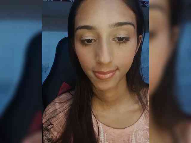 AlinaPopy webcam