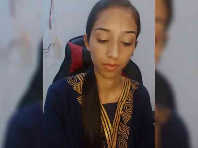 AlinaPopy webcam