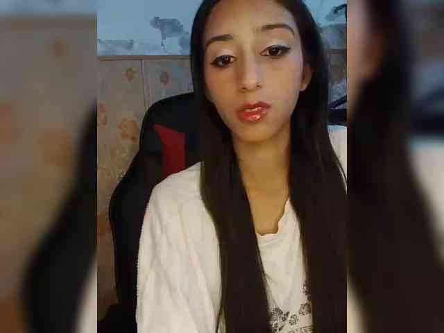AlinaPopy webcam