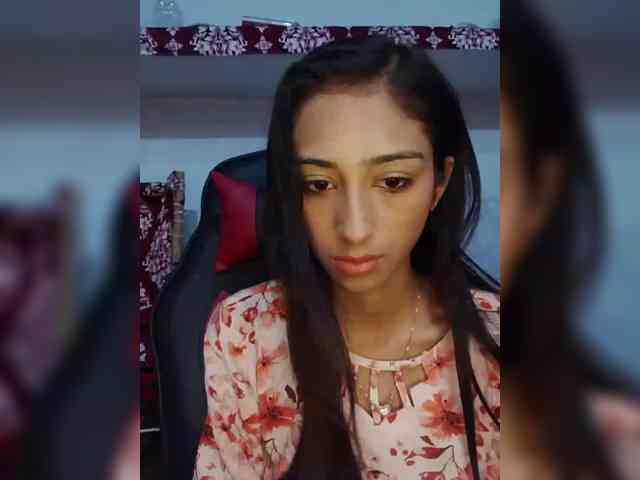 AlinaPopy webcam