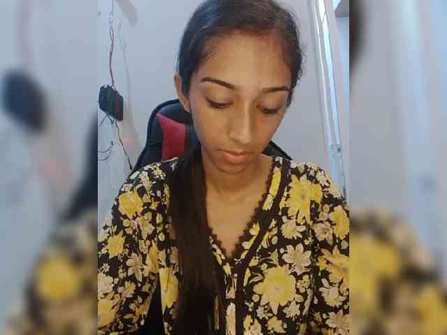 AlinaPopy webcam