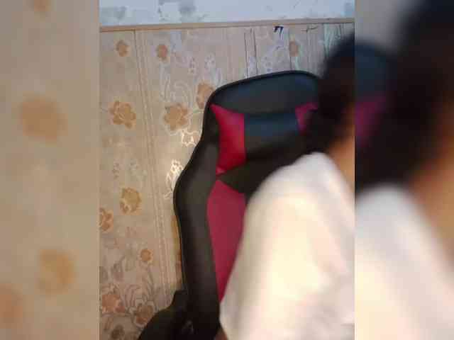 AlinaPopy webcam