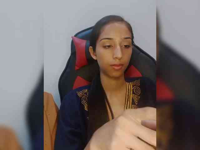 AlinaPopy webcam