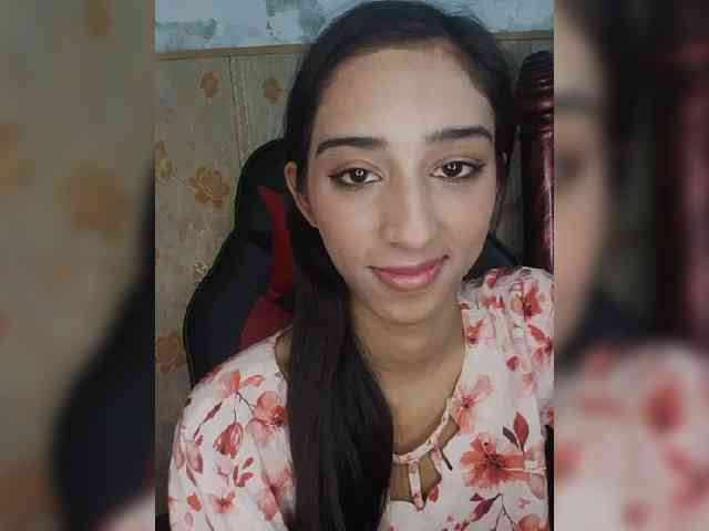 AlinaPopy webcam